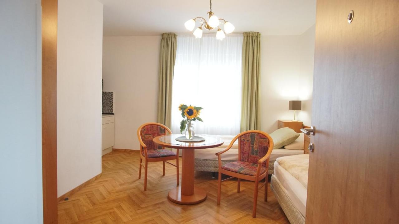 Vila Nejdek - Erzgebirge Aparthotel Exterior photo